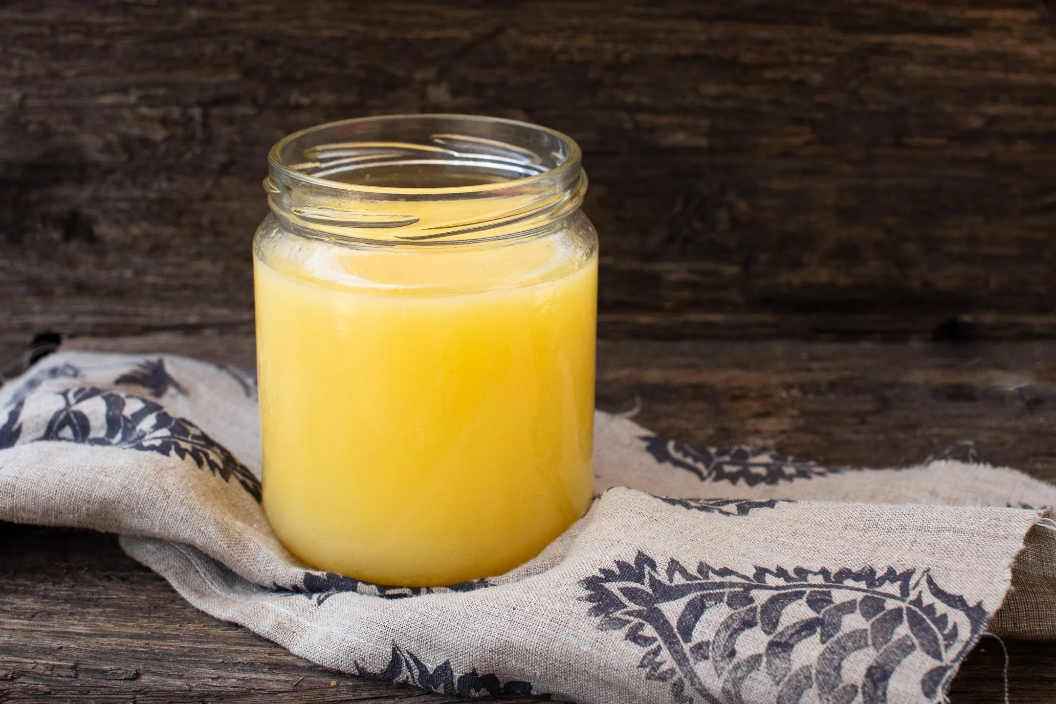 Gir Cow Ghee Price Guide – Where to Buy at Wholesale Rates?